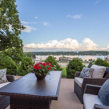 River View Lodge Le Claire Kültér fotó